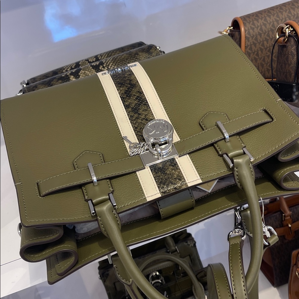 MICHAEL KORS Hamilton Md Leather and Snake Embossed Stripe Satchel
Olive 
NWT - Picture 7 of 16